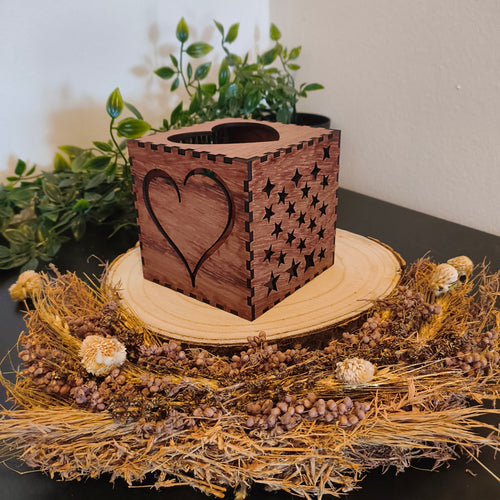 Personalisierte Holz Lichtbox mit Namen – Romantisches Geschenk für Ihn & Sie