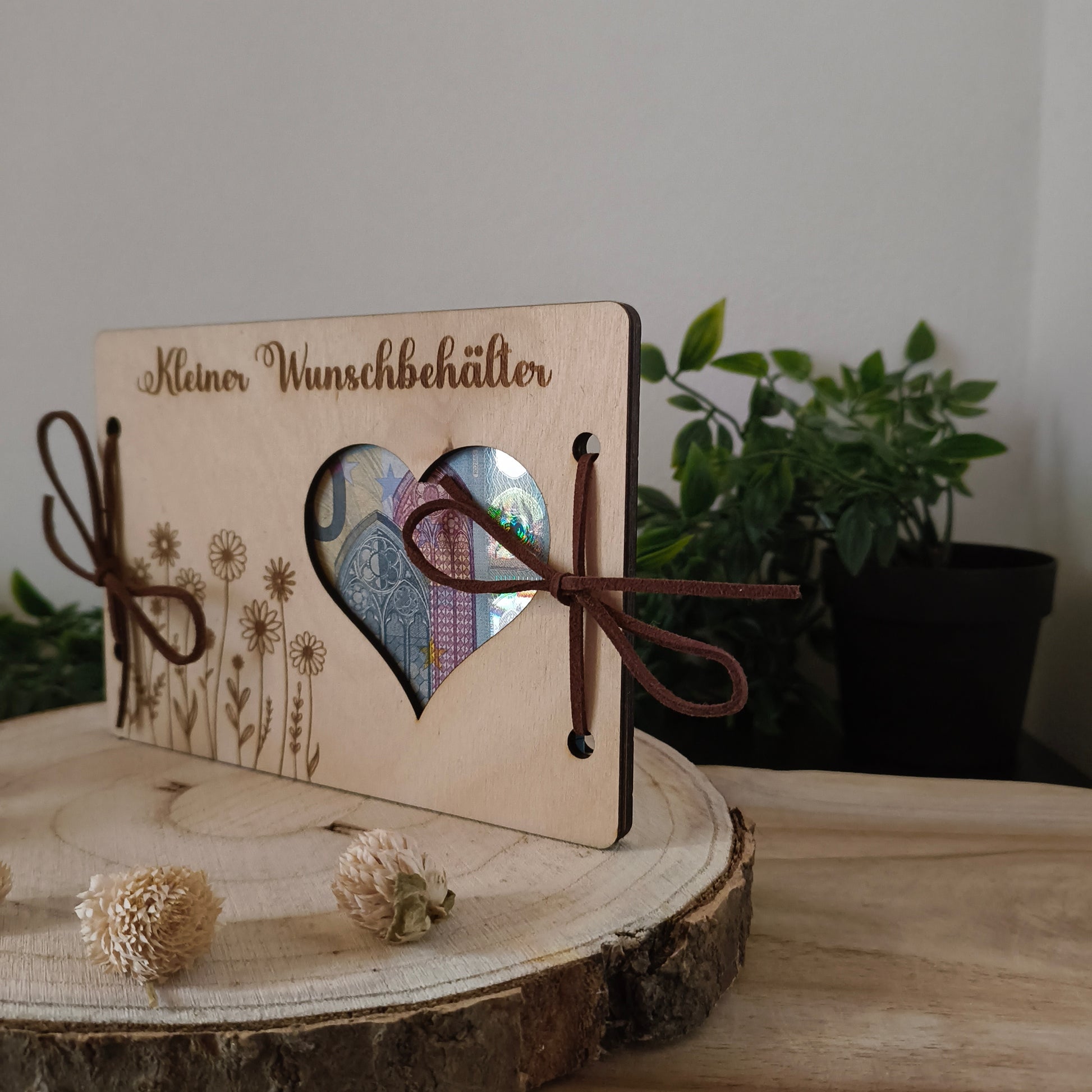 kleiner-wunschbehaelter-geldgeschenk-holz