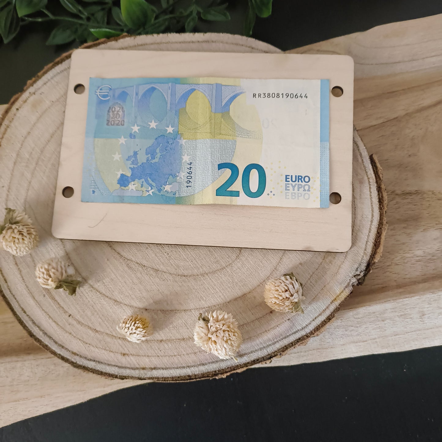 Personalisierbares Geldgeschenk aus Holz – Kleiner Wunschbehälter mit Name